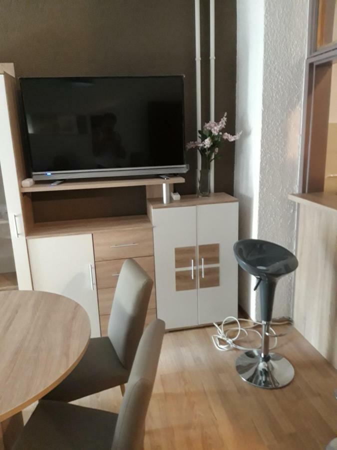 Apartman Centros Osijek Exterior foto